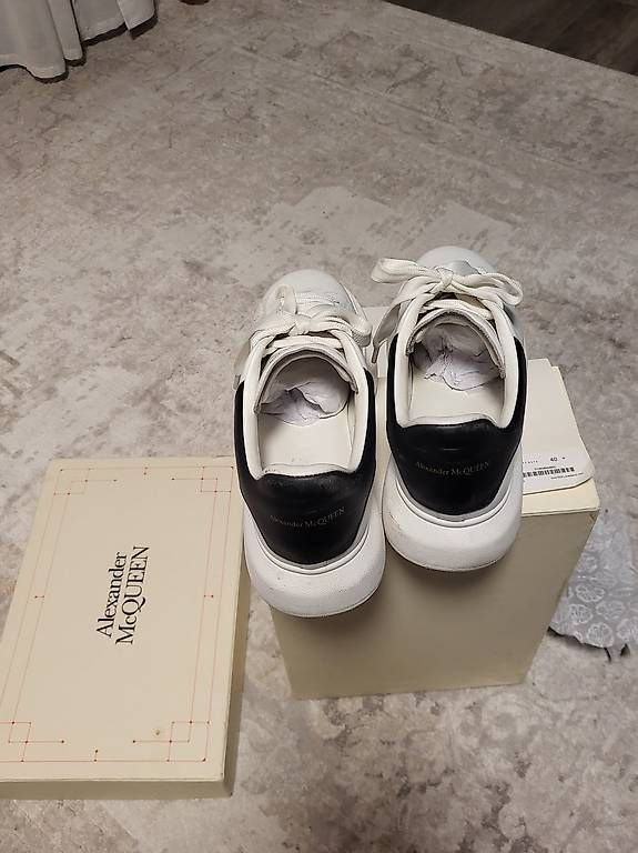 Chaussures femmes: Alexander Mcqueen – D'occasion à Châtel-St-Denis par Gdch 2