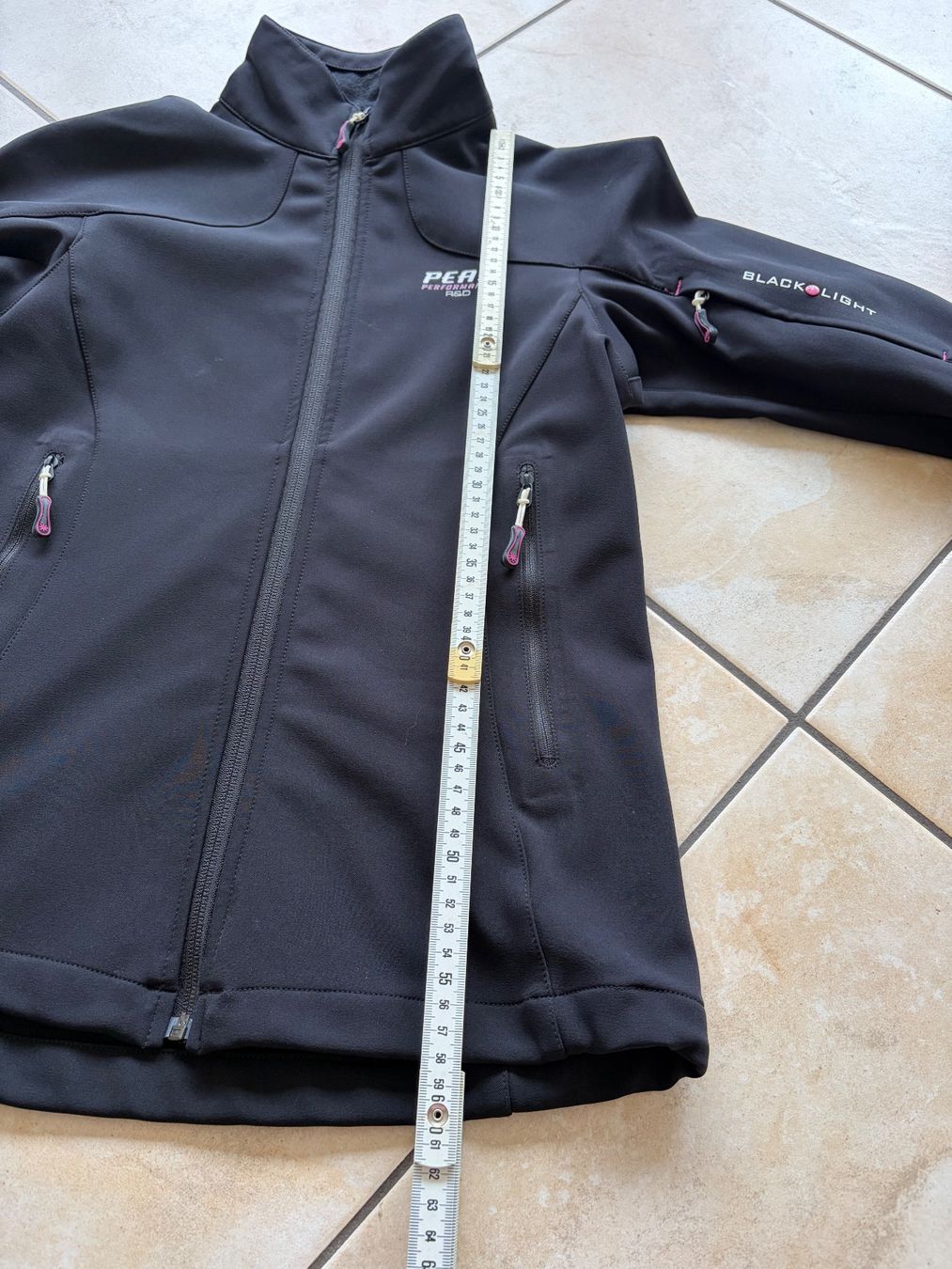Peak Performance Jacken: Peak Performance Hardshelljacke Damen S schwarz – Gebraucht aus Brüttisellen von Fabiii.st 5