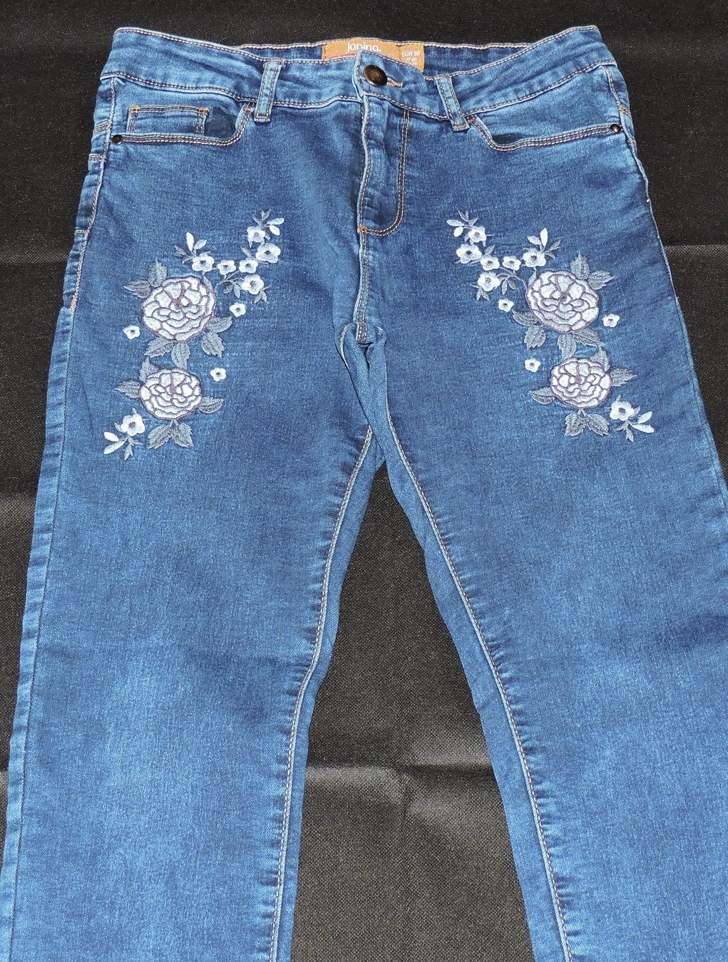 Jeans: 💝Jeans 💝T:  36 – Usato da Sorvilier venduto da ven2tou 1