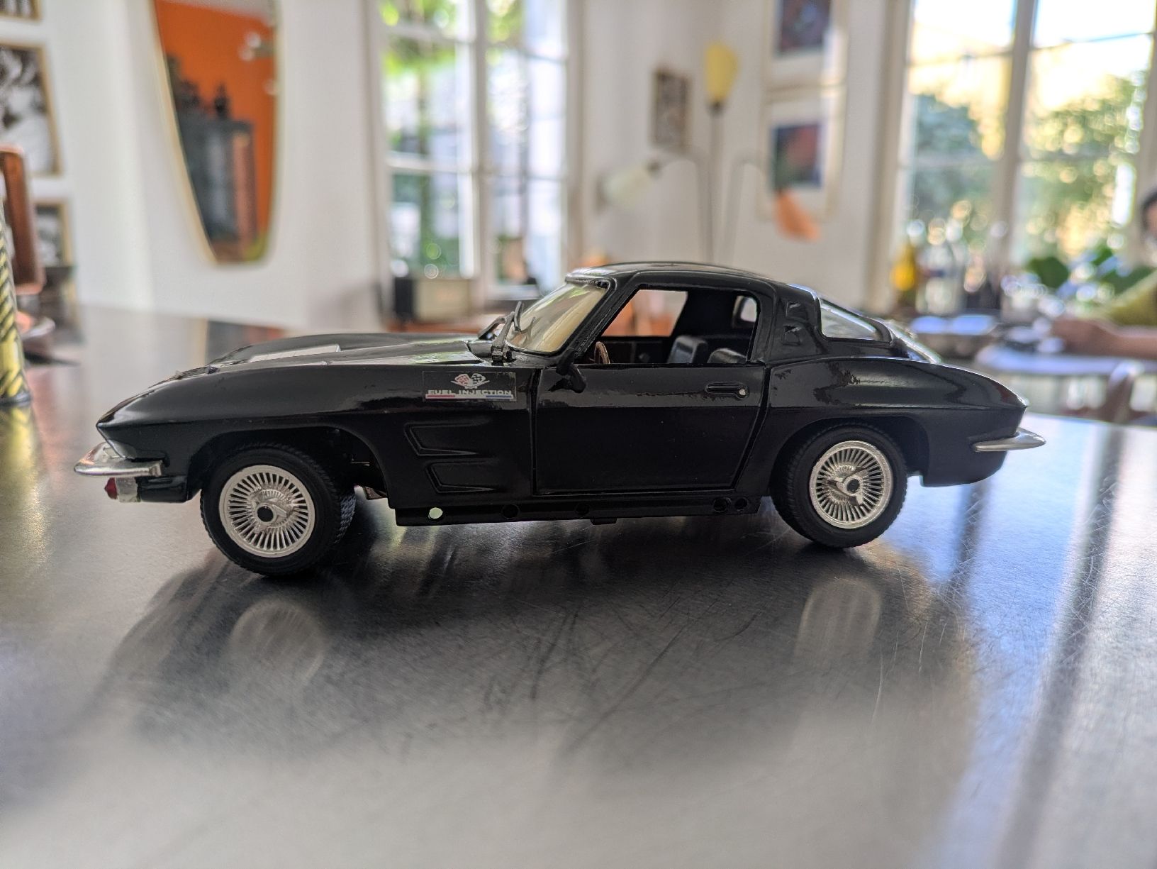 Chevrolet Modellini d'auto: Corvette Stingray 1:24 Modell Sammler Auto schwarz  – Usato da Ermatingen venduto da trendyquitaeten