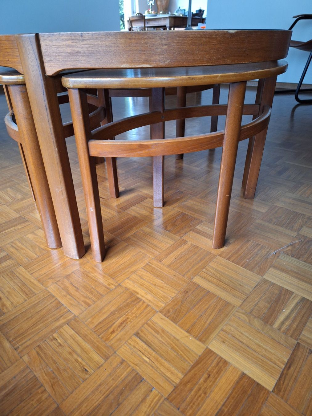 Set di tavolo e panche: Sofatisch mit Beistelltischen – Usato da Schmiedrued venduto da michelle62 2