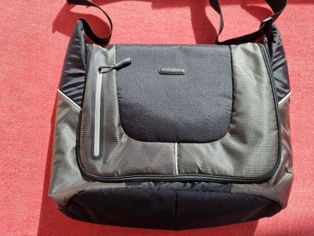 Samsonite Umhängetasche für Laptop oder anderes