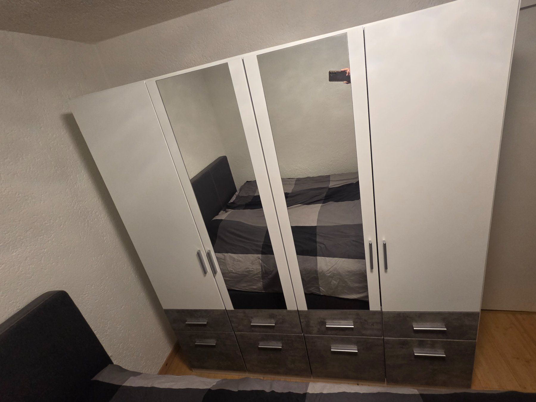 Schränke: Schrank – Gebraucht aus Greppen von sli_nwg6