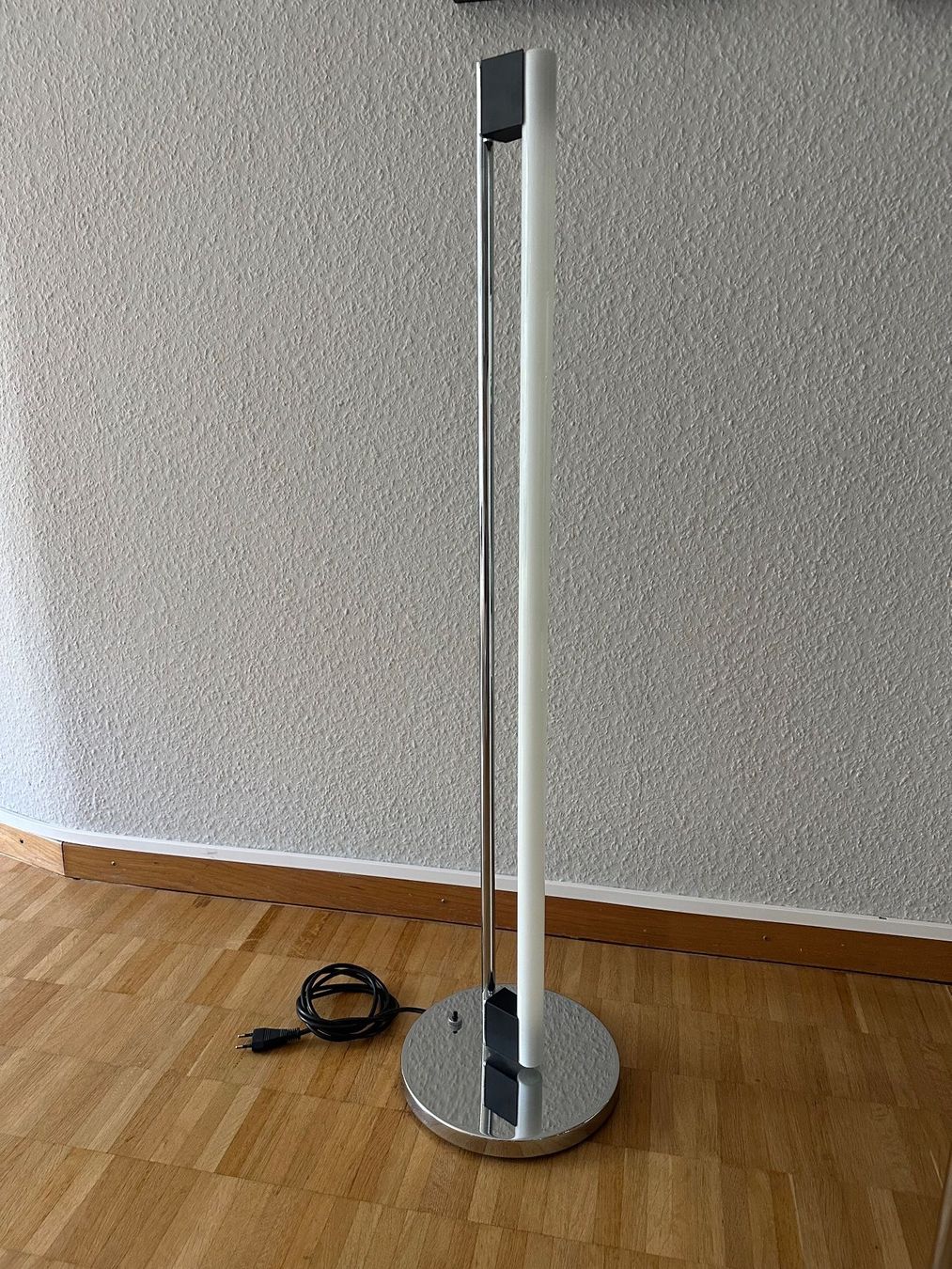 Lampes: Stehlampe - Designklassiker - Tube ClassiCon Eileen Gray – D'occasion à Basel par jlehmann09