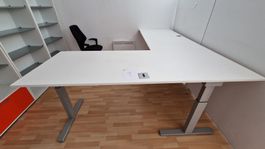 ECHO Schreibtisch höhenverstellbar L Form