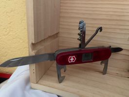 Victorinox Traveler - couteau multi fonctions