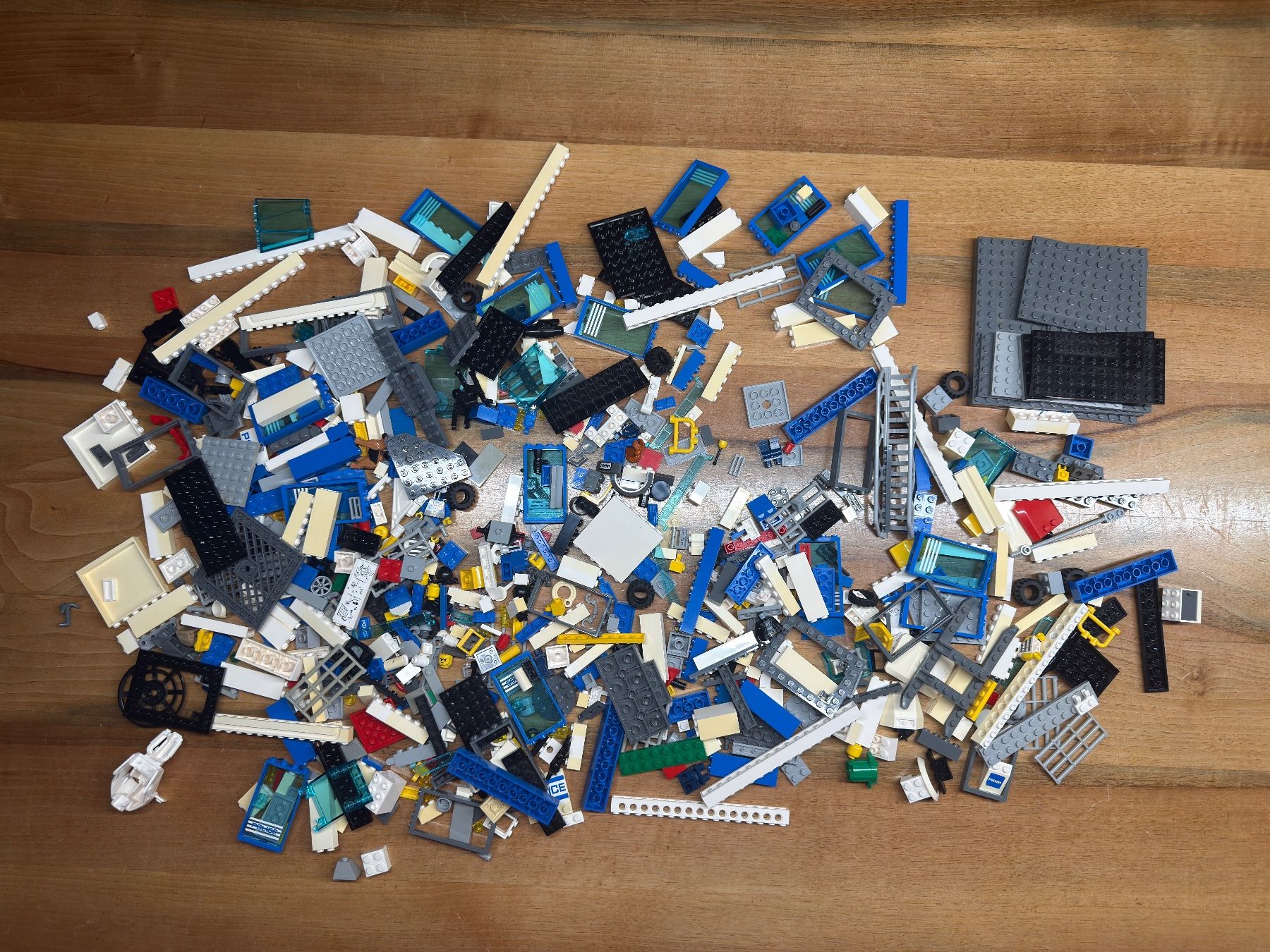 Lego Kit di costruzioni: LEGO City 60047 Polizei-Station – Usato da Thalwil venduto da Insilentio