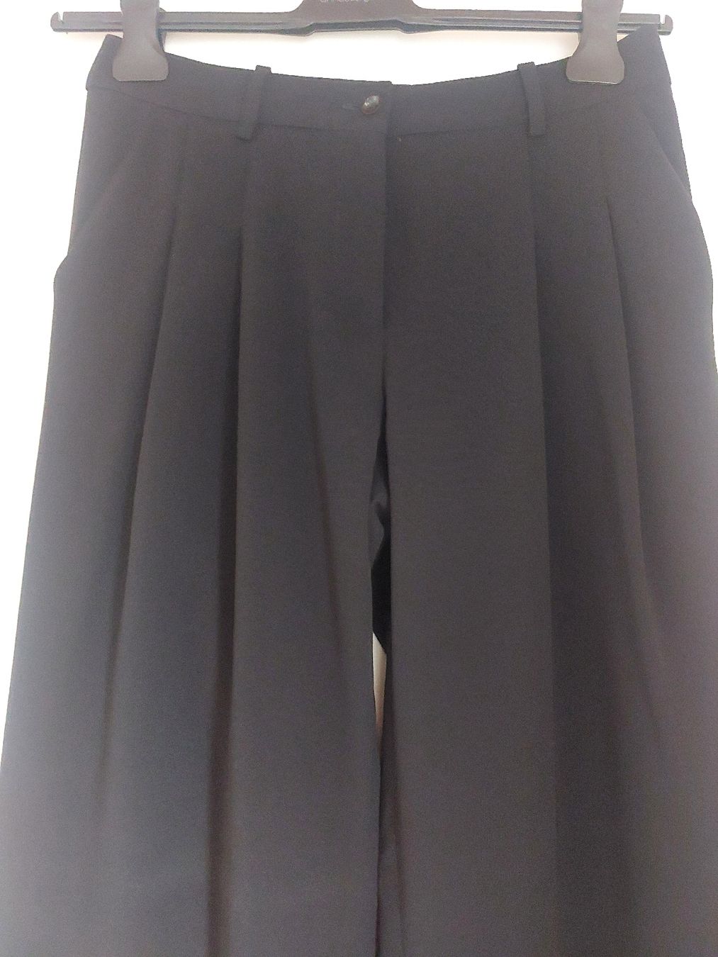 Max Mara Pantalons: Max Mara Hose 38 schwarz – D'occasion à Münchenstein par luksack 3