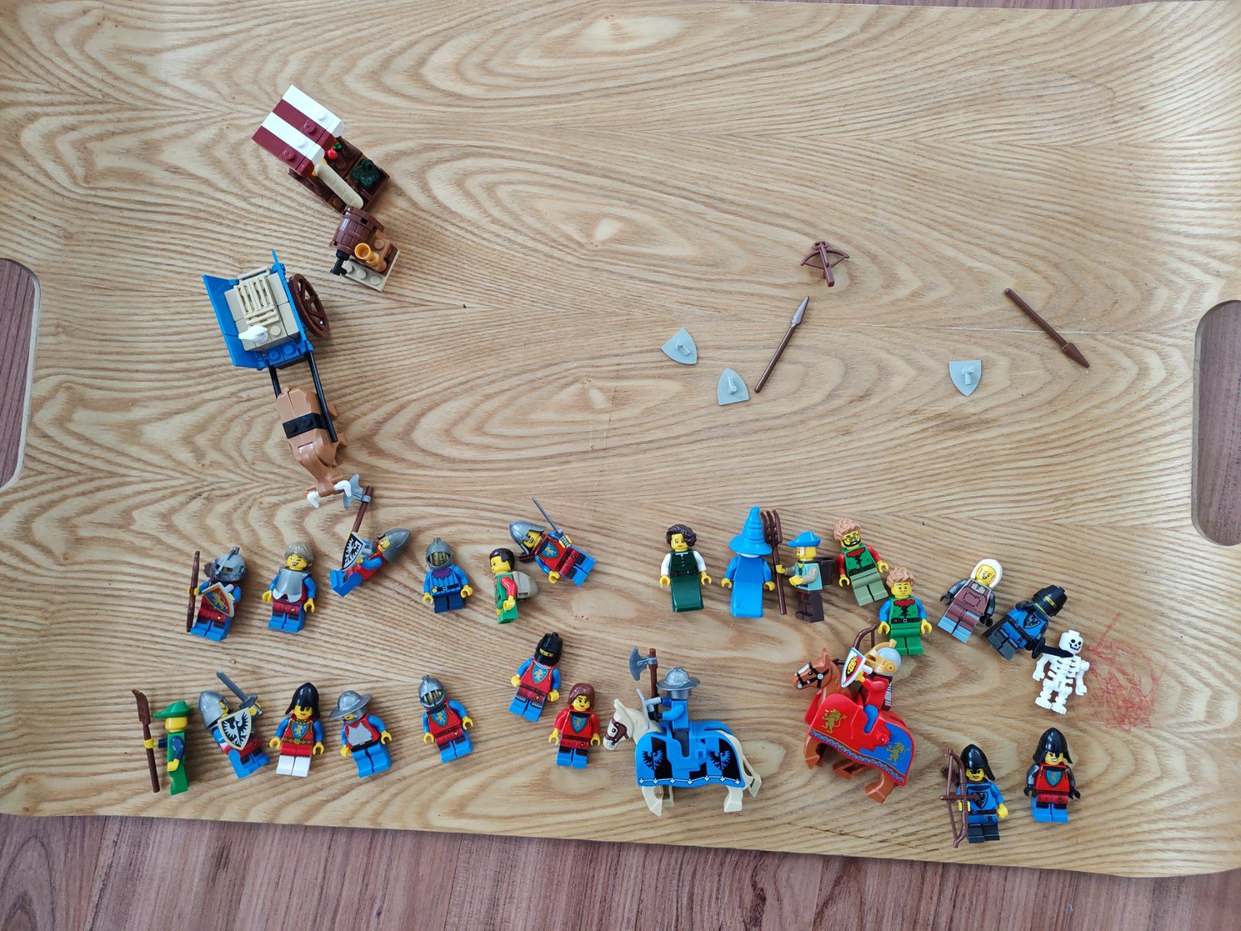 Lego Kit di costruzioni: Vintage LEGO Castle Collection - Three Complete Sets! – Usato da Schindellegi venduto da Deladelsen 4