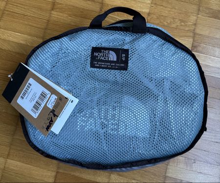 North Face duffel G S
