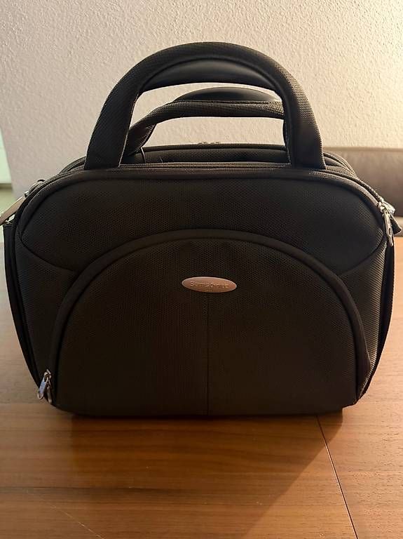 Samsonite Borse: Samsonite Beauty Case Kosmetikkoffer Business Braun – Usato da Winkel venduto da Sergiom