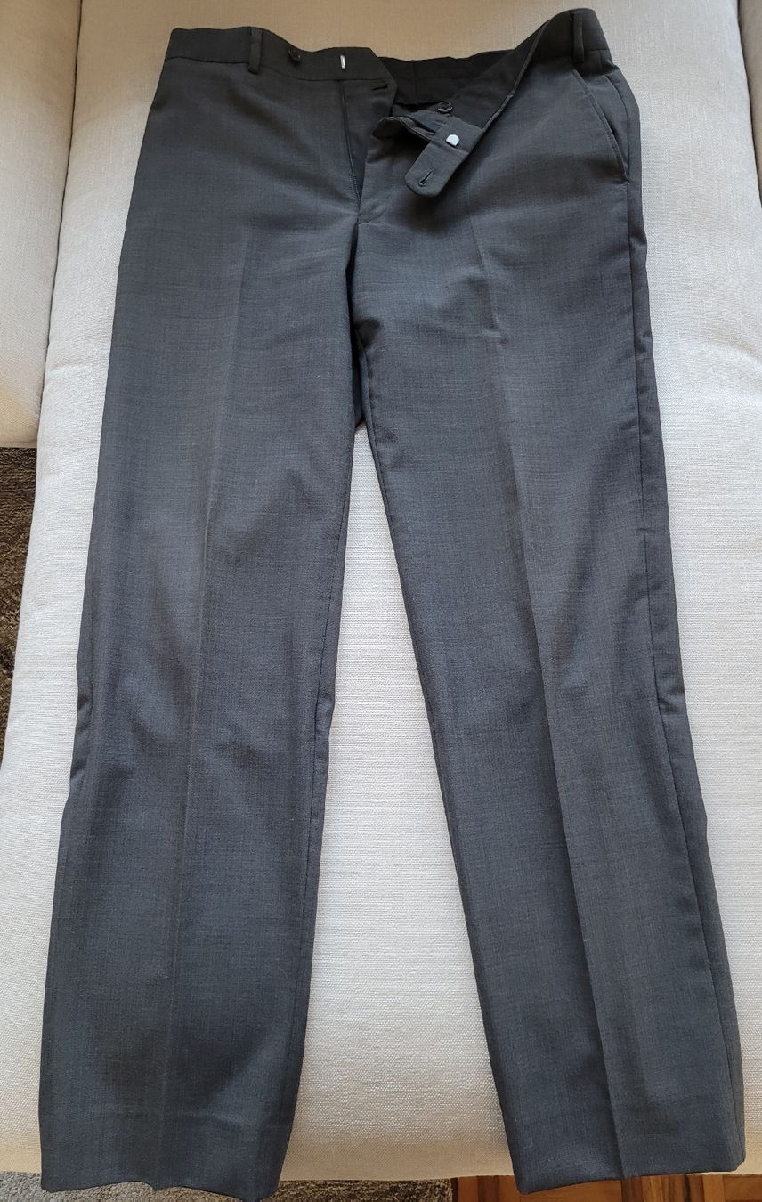 Hosen: Graue Business Herrenhose Gr.50 – Gebraucht aus Biberist von hertd 3