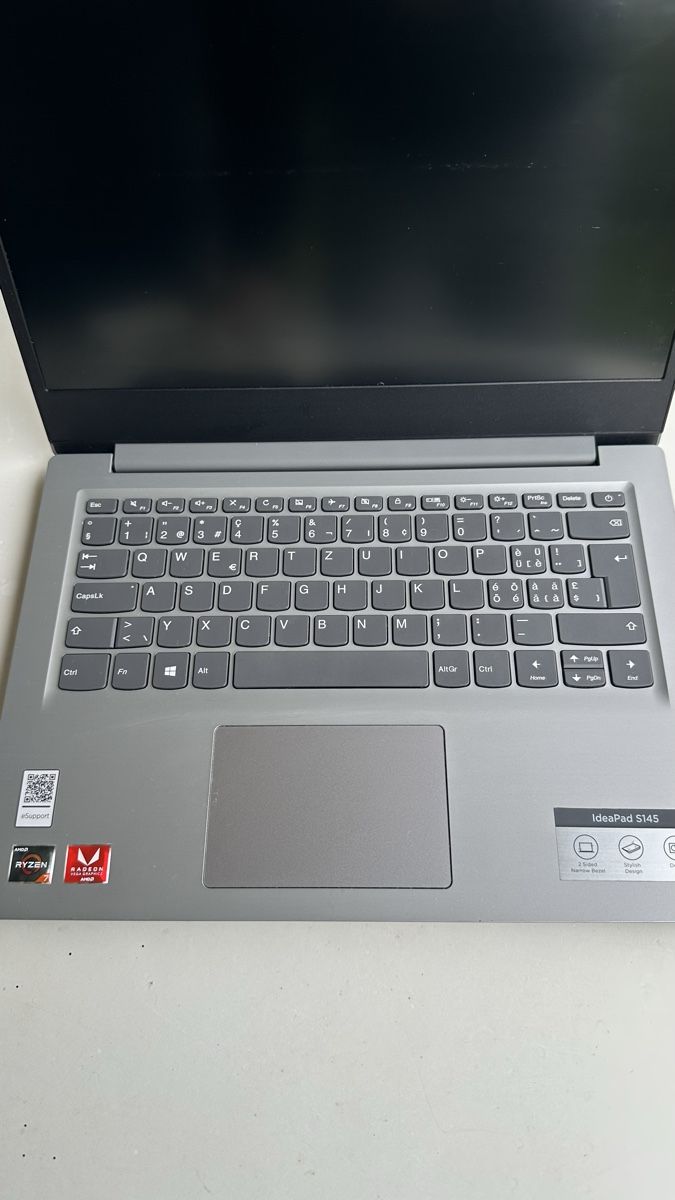 Lenovo Notebook: Lenovo IdeaPad Laptop – Usato da Veltheim AG venduto da KimiSinger 1