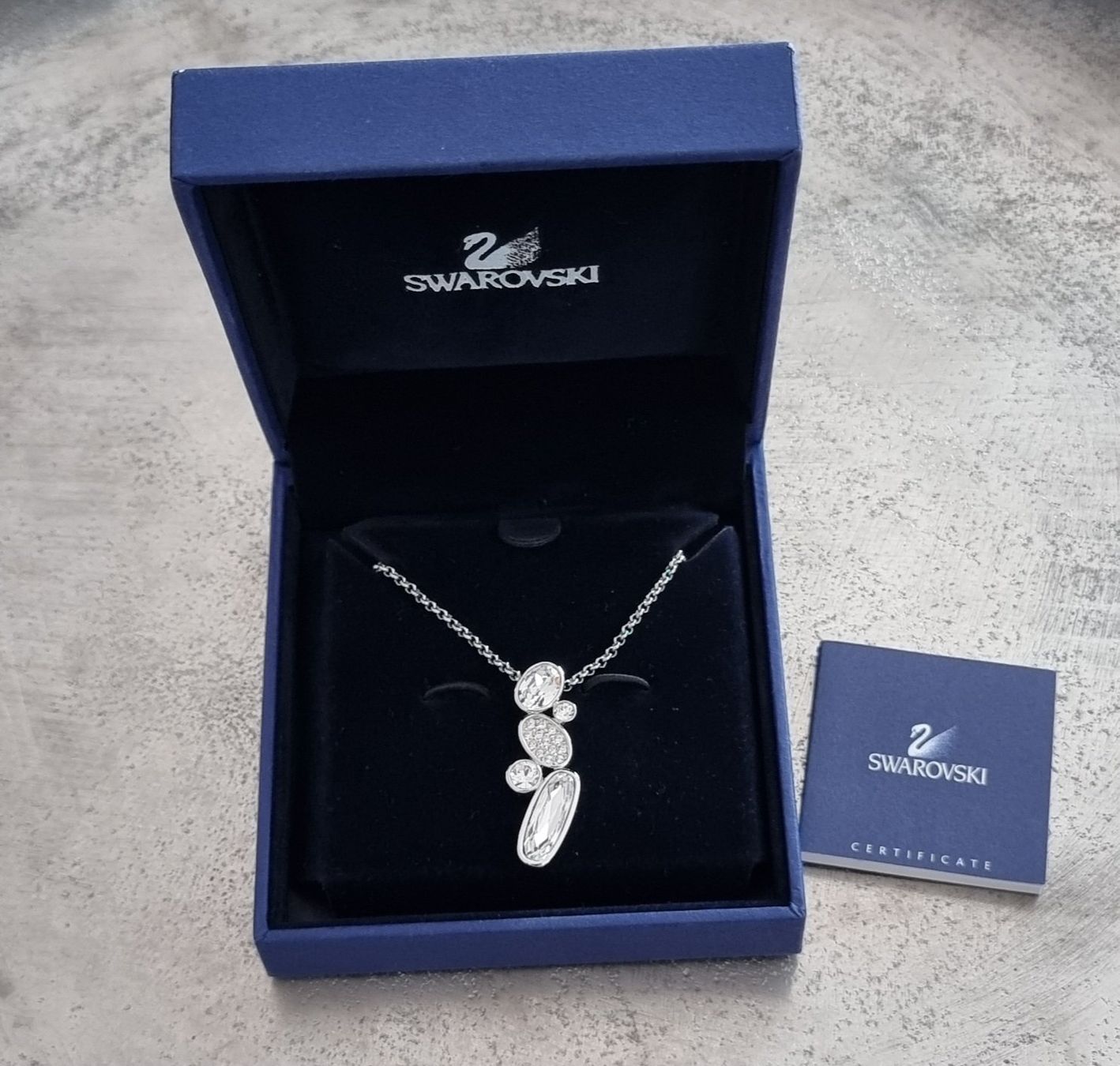 Swarovski Catenine: ORIGINAL Swarovski Kette – Nuovo e nell'imballaggio originale da Frauenfeld venduto da Bleeddragon