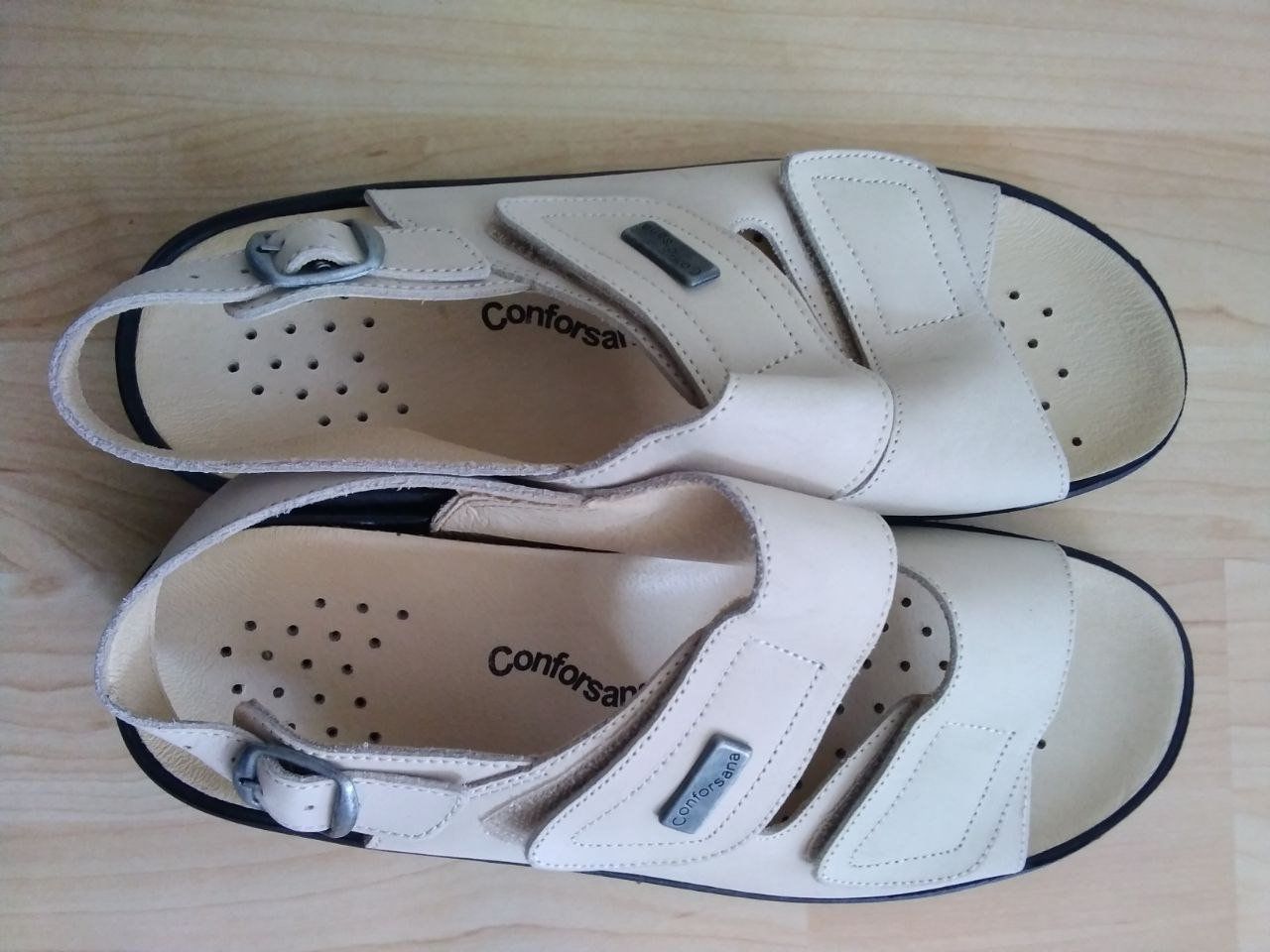 Scarpe da donna: Conforsana Sandalen, Gr. 42, weiss – Nuovo (secondo la descrizione) da Horgen venduto da mar_8rbw 2