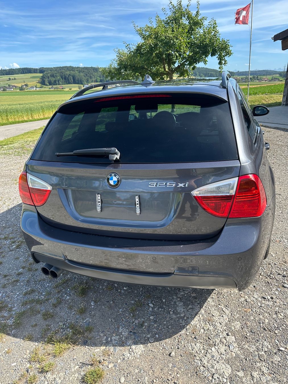 BMW Autos: BMW 325xi Kombi – Gebraucht aus Heinrichswil von Chrigu106 3