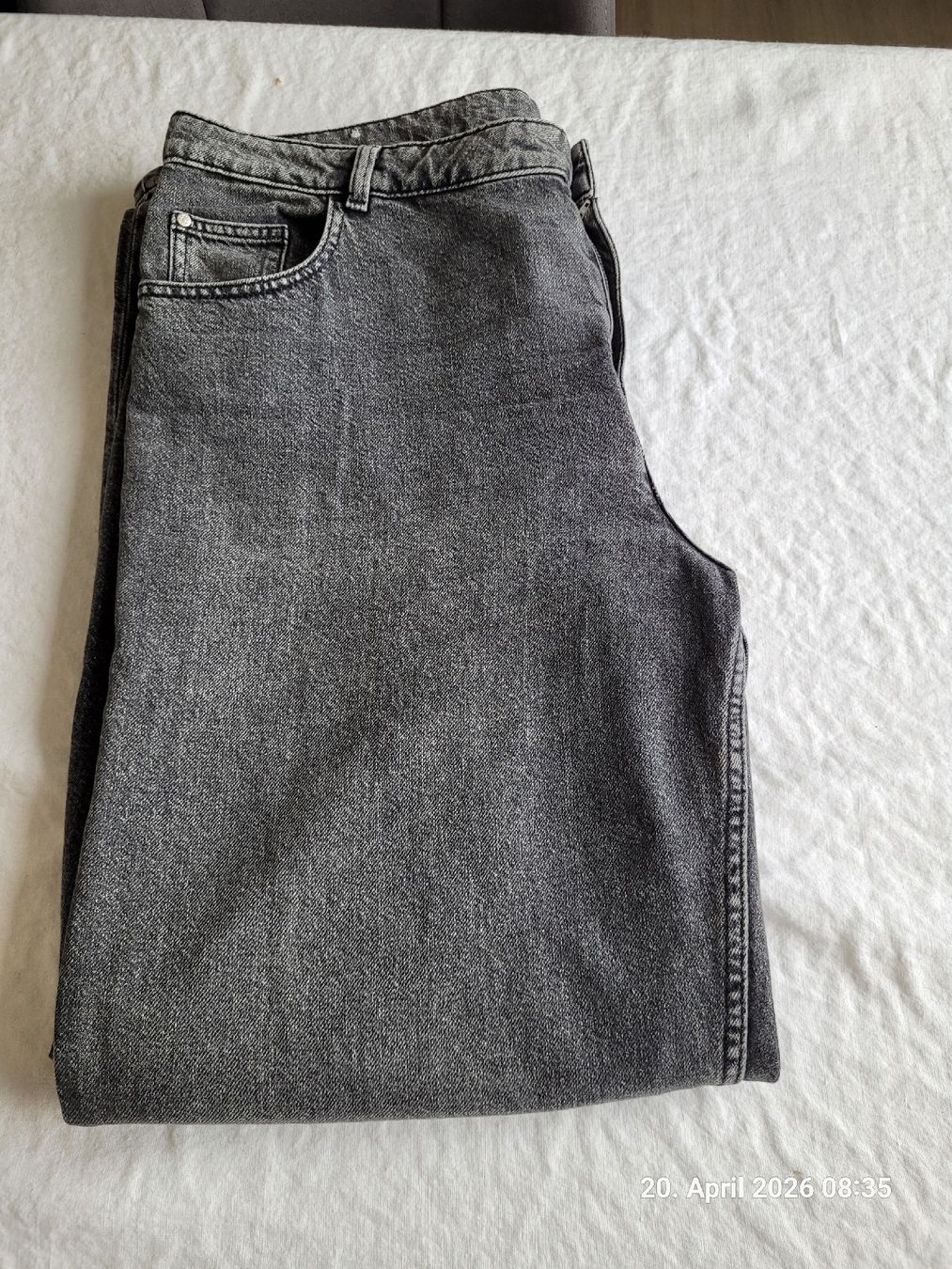 Jeans: Jeans, Wide High Waist - Grösse 46 – Gebraucht aus Bünzen von Milly32 1