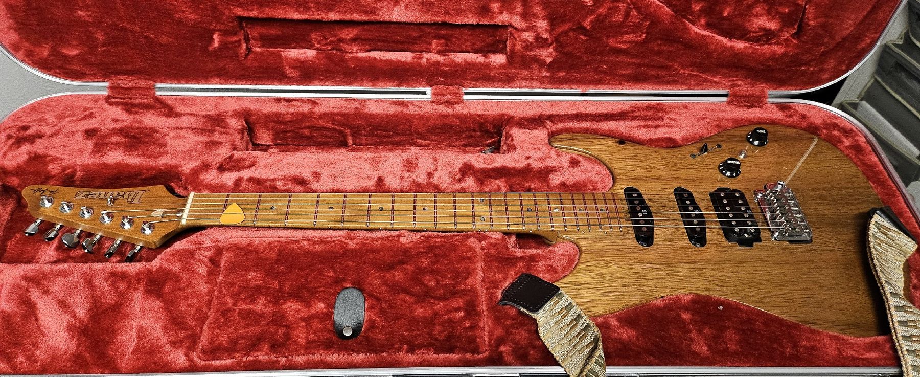 Ibanez Instruments de musique: Jbanez Prestige  – D'occasion à Wald ZH par philm5 2