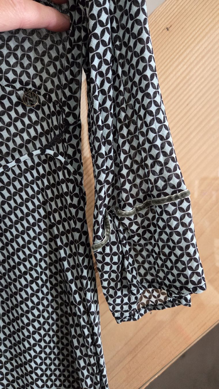 Nile Vestiti: Kleid Nile gemustert mit Knopfleiste  – Usato da Winterthur venduto da sandi99