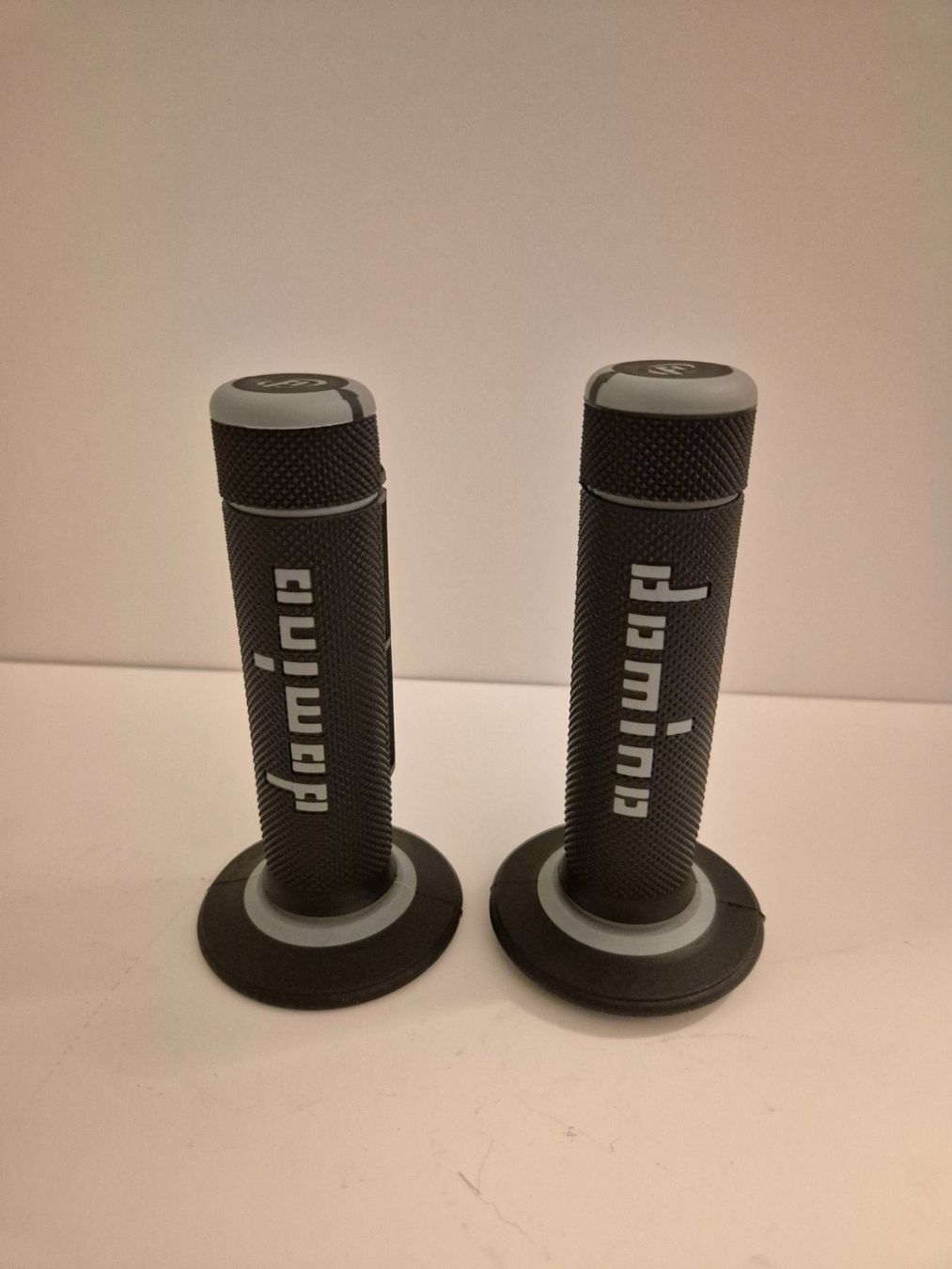 Tutti i ricambio per moto: Domino Griffe – Nuovo e nell'imballaggio originale da Domat/Ems venduto da cowi 1