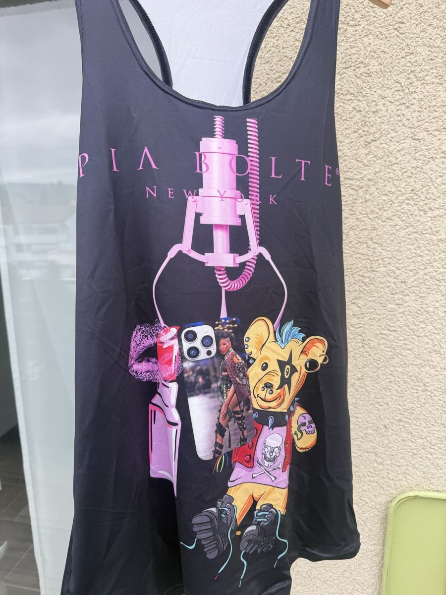 Top: Neues cooles Designer Tanktop! – Nuovo e nell'imballaggio originale da Sirnach venduto da sirni