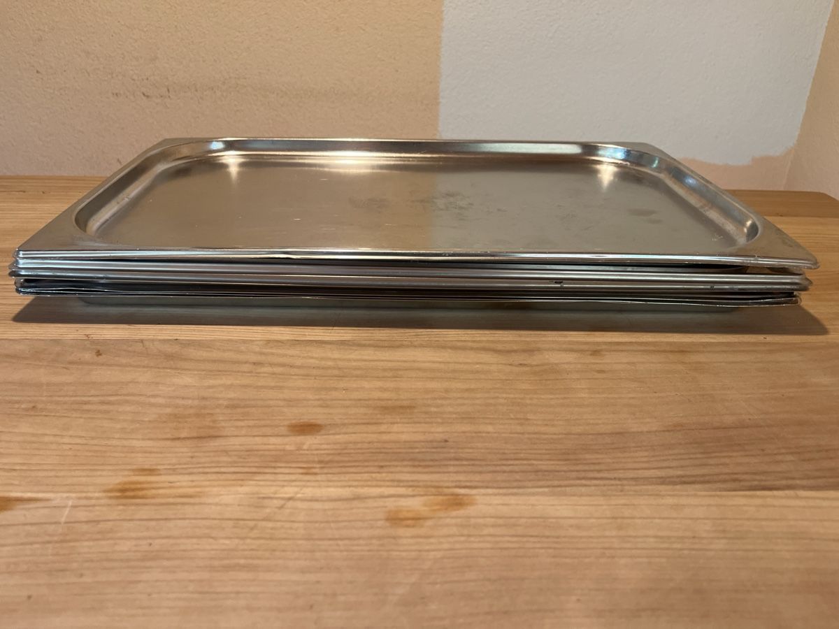 Elettrodomestici da cucina: 6 x 1/1 Gastronorm Bleche flach divers – Usato da Dittingen venduto da Cervolino77 2