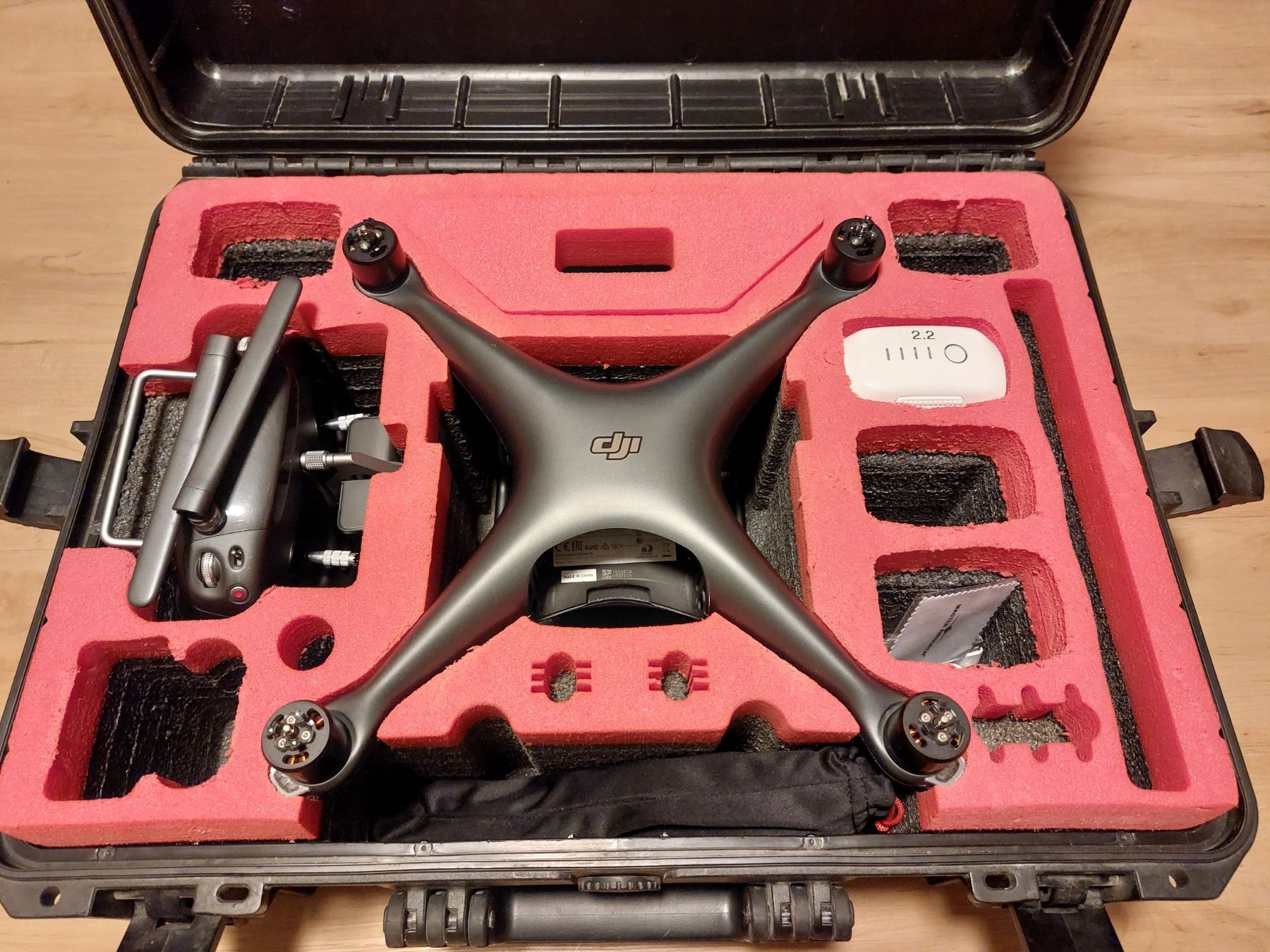 DJI Modellismo RC: DJI Phantom 4 Drohne schwarz – Usato da Grosswangen venduto da Carmen-g 2