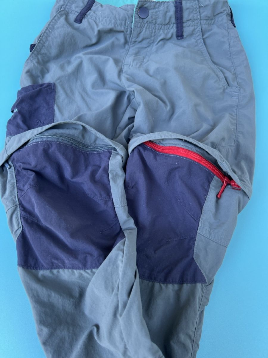 Decathlon Pantaloni: Wanderhose Quechua, Grösse 110-122cm  – Usato da Wallisellen venduto da sarinavs 2