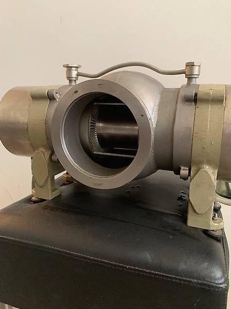 Accessori da laboratorio: Turbomolekularpumpe – Usato da Oberburg venduto da Maschinenbau 3