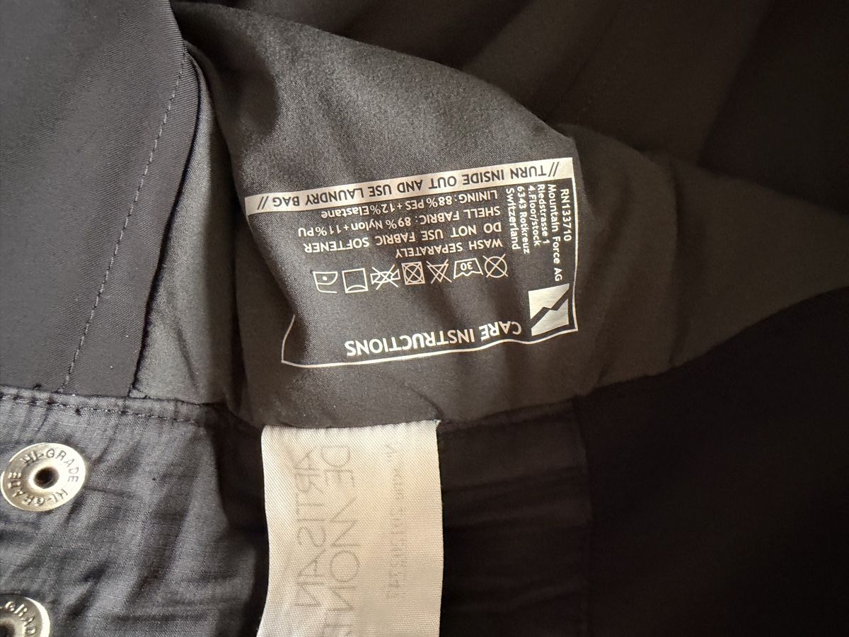 Mountain Force Pantaloni: Mountain Force Skihose schwarz Grösse 40L – Usato da Sursee venduto da ste_zr96 5