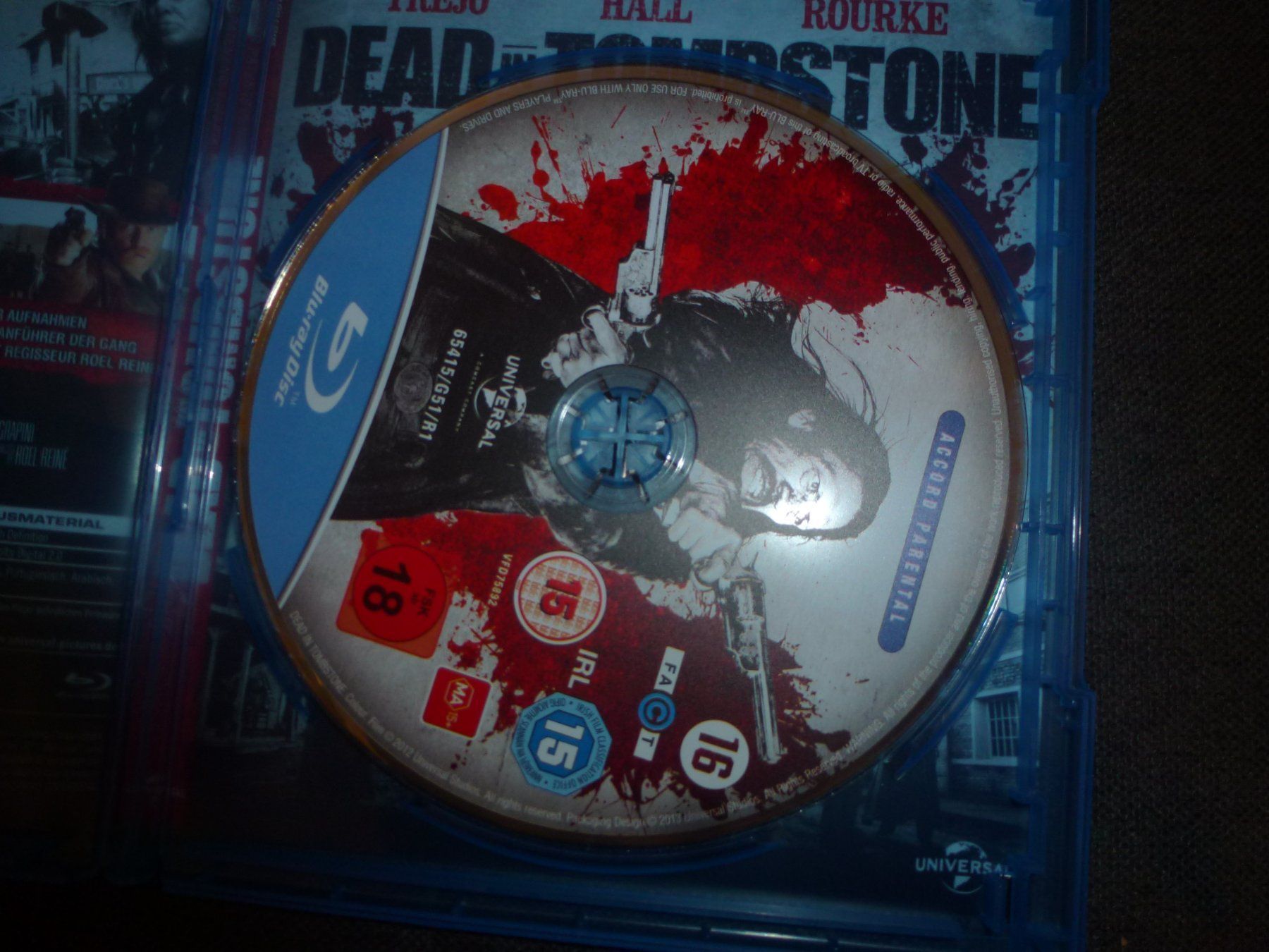Alle DVDs: Dead in Tombstone (BLU-RAY) – Gebraucht aus Olten von Disc-Verkauf 1