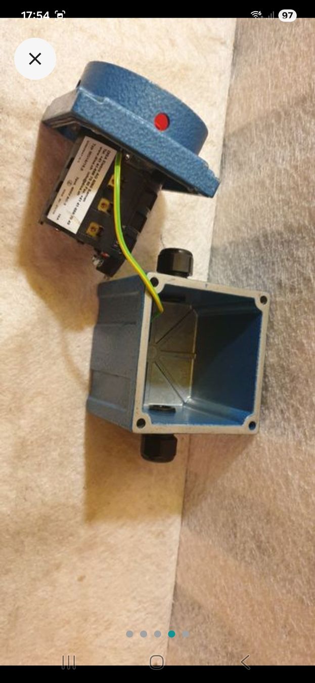 Feller Interruttori: Elektro Motor Schutzschalter – Nuovo (secondo la descrizione) da Baar venduto da Vel...Baar45 4