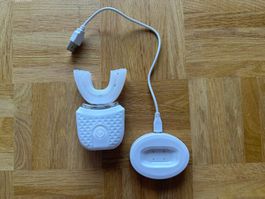 Elektrische Zahnbürste mit Ladestation weiss NEU