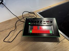 Roland AIRA TB-3 Touch Bassline Synthesizer guter Zustand