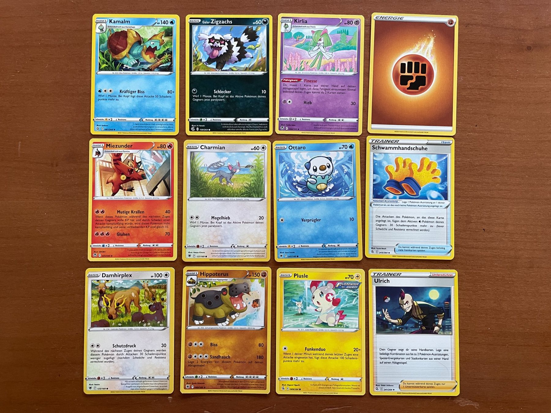 Pokémon Carte collezionabili: Pokemon 12er Karten Set (Versand gratis) – Nuovo (secondo la descrizione) da Chur venduto da Angerson