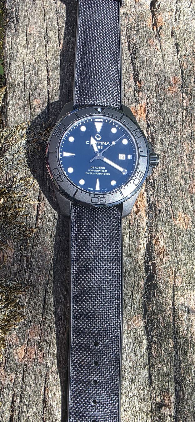 Certina Orologi: CERTINA DS ACTION DIVER 43mm Black – Nuovo (secondo la descrizione) da Eggersriet venduto da Norm17