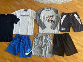 Jungen Kleiderpaket T-Shirts und Hosen Grösse 140/152
