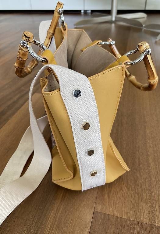 Sacs femmes: Damen Handtasche – D'occasion à Nürensdorf par pgiuga 1