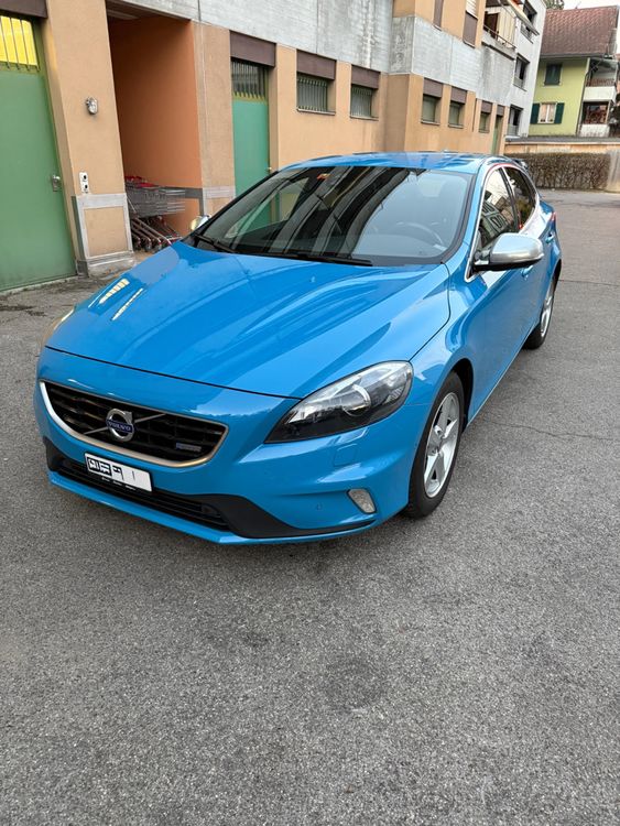 Volvo V40 T4 R Design (Gebraucht) in Langenbruck für CHF 9999 – nur ...