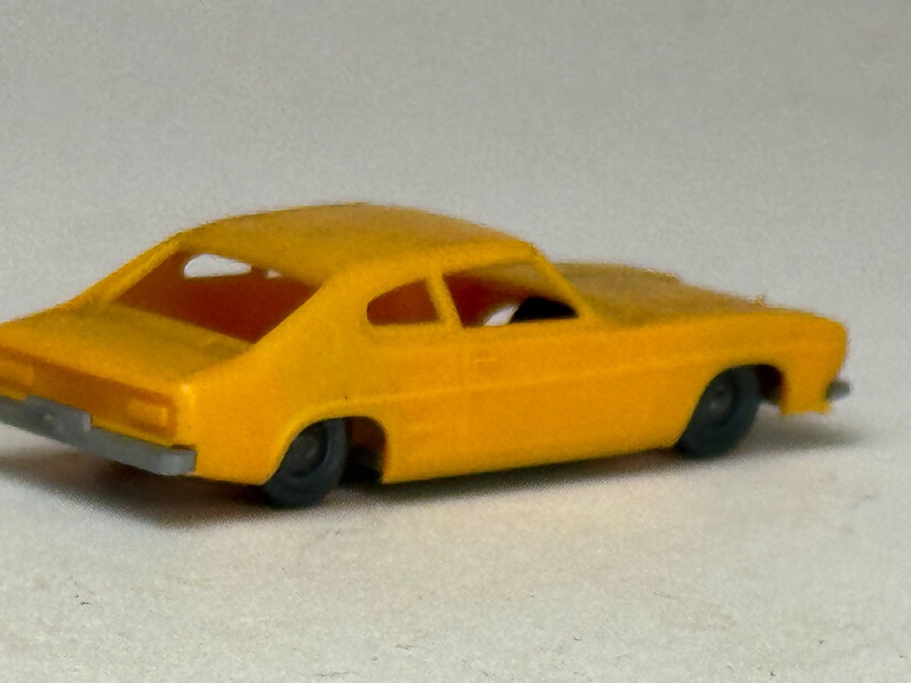 Ford Modellini d'auto: GB1- Lima Ladegut Modell Ford Capri orange – Usato da Elm venduto da Wikmtz 1