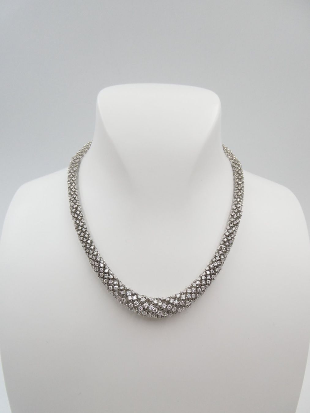 Catenine: DIAMANT COLLIER IN 750 WEISSGOLD – Usato da Luzern venduto da EdiGem 1