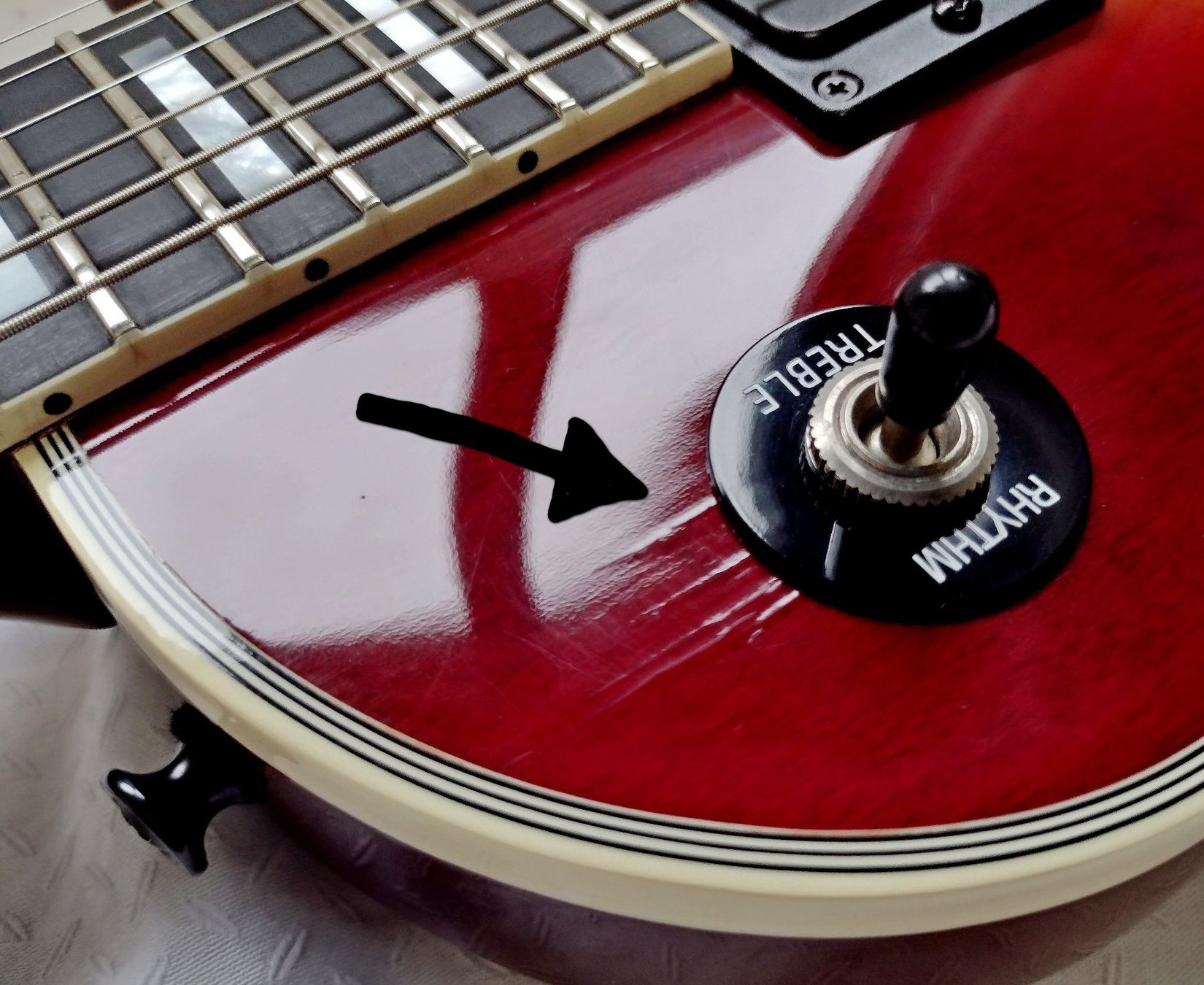 Gibson Musikinstrumente: Gibson Les Paul Custom Lite 1989 – Gebraucht aus Basel von x-hobby 6