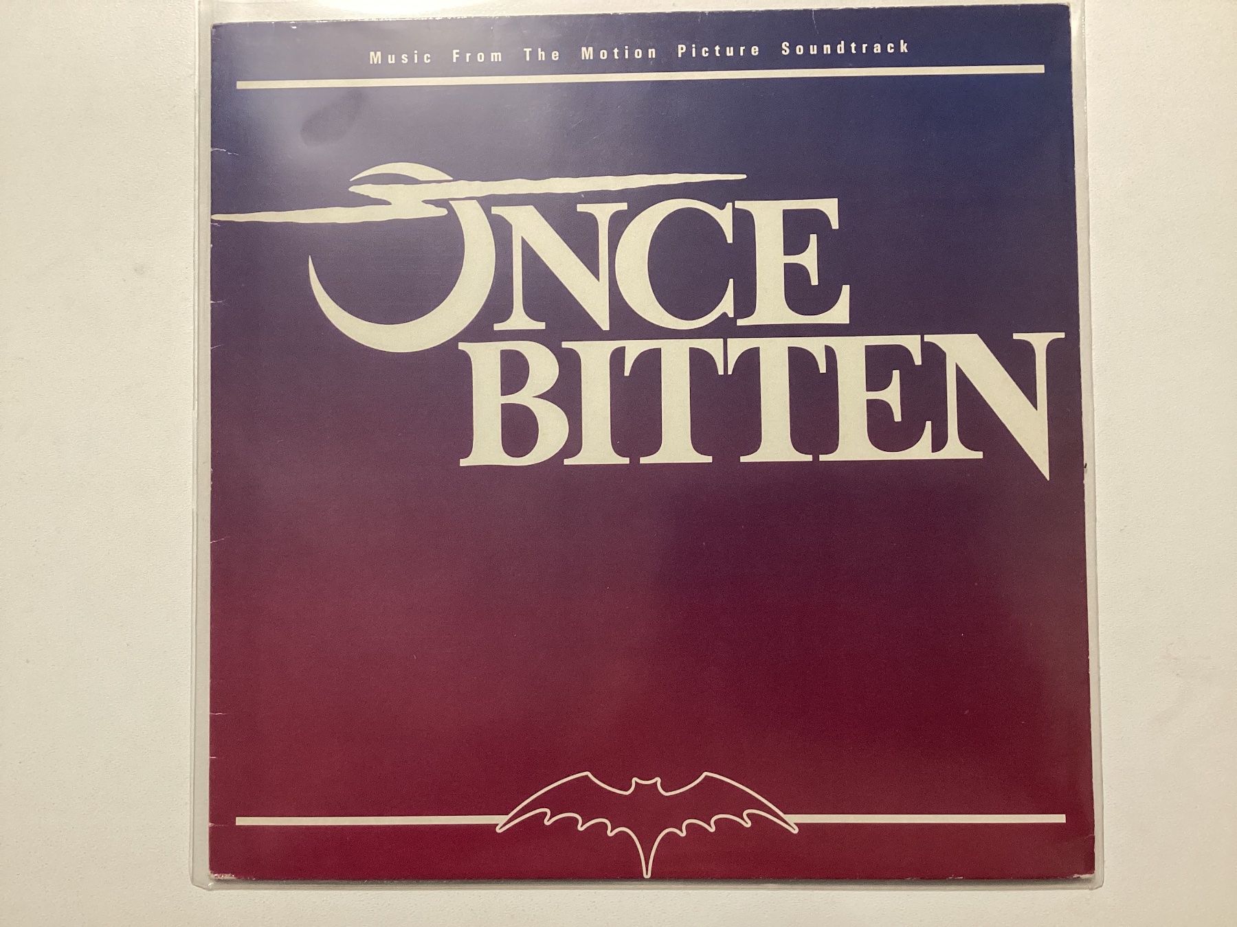 Dischi in vinile: Once Bitten LP - OST – Usato da Gutenswil venduto da Hamzian