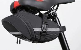 Fahrradsatteltasche mit Leuchtstreifen