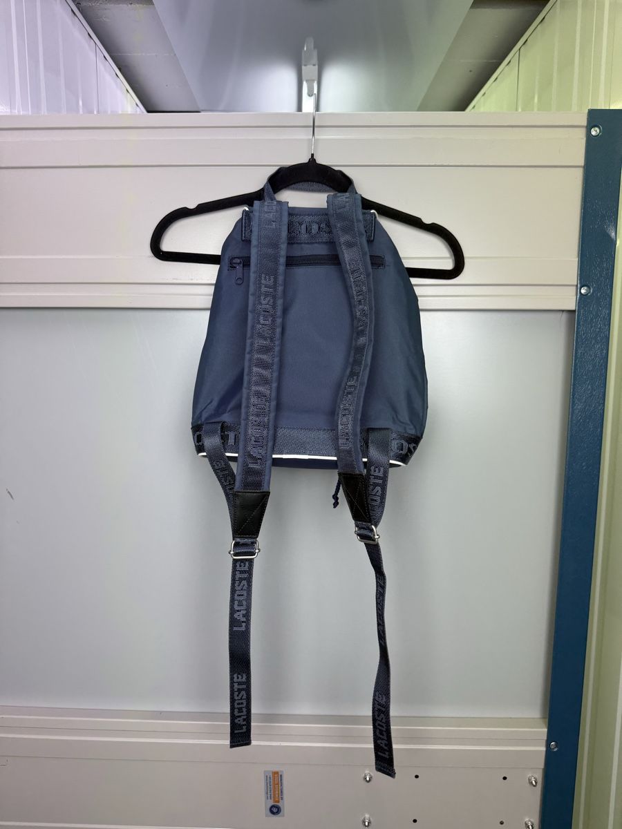 Lacoste Rucksäcke: Vintage Lacoste Backpack – Gebraucht aus Lausanne von Unehistoiredesapes 2