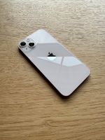 Apple iPhone 13 128 GB Rosé – Display defekt, Akku 100 %