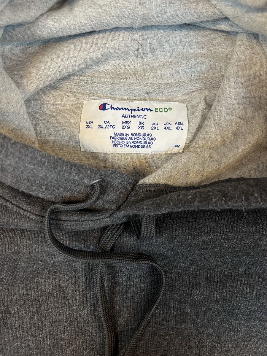 Champion Pullover & Sweatshirts: Champion Hoodie – Gebraucht aus Lindau von KT_Vintage 2