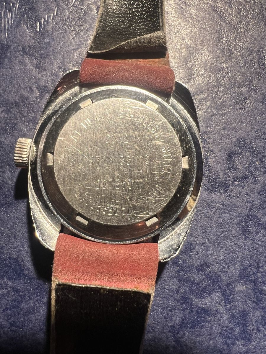 Candino Orologi: Candino Vintage Taucheruhr – Usato da Laufen venduto da groove60 1