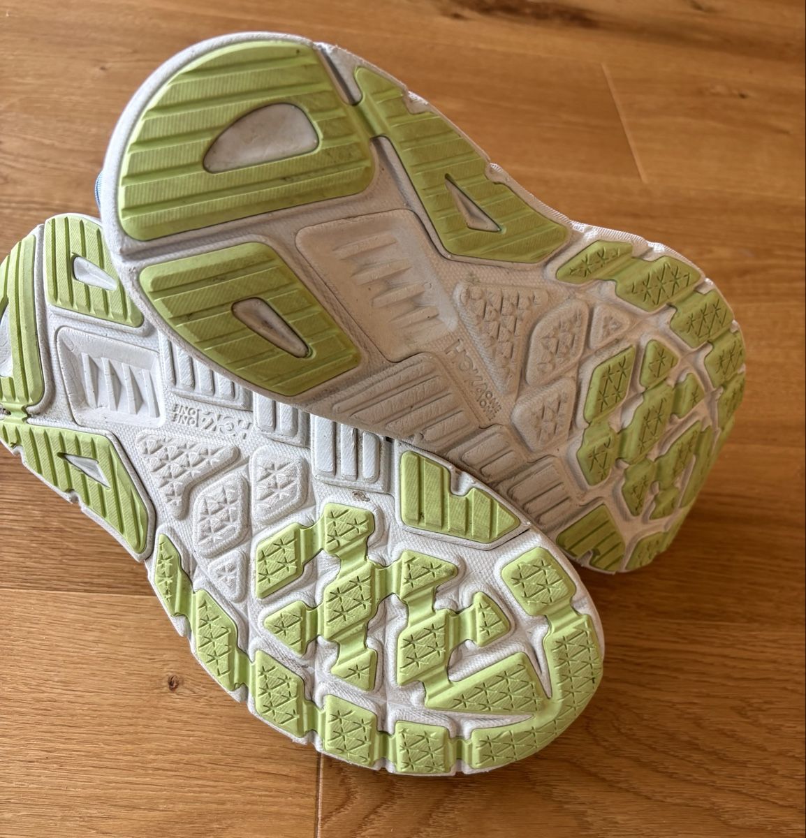 Hoka One One Scarpe da donna: Hoia Arahi 7 Damen – Usato da Schönenberg ZH venduto da pke3 1