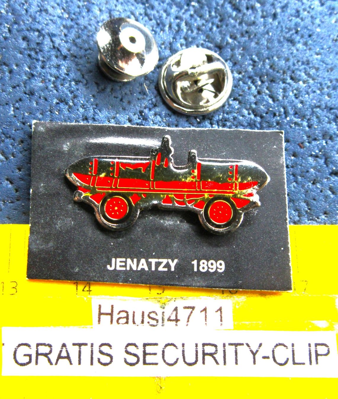 Placchette & Badge: JENATZY 1899 AUTO OLDTIMER PIN GLASIERT mit SECURITY-CLIP – Usato da Ettingen venduto da Hausi4711
